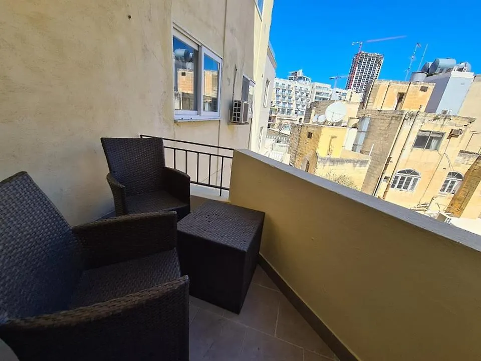 St Julians Central 2 Bedroom Apartment San Giuliano