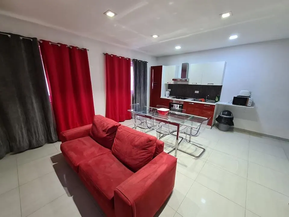 St Julians Central 2 Bedroom Apartment San Giuliano