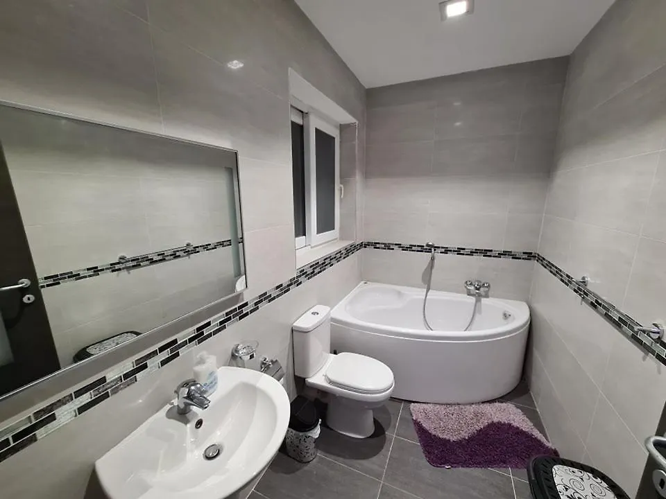 St Julians Central 2 Bedroom Apartment San Giuliano