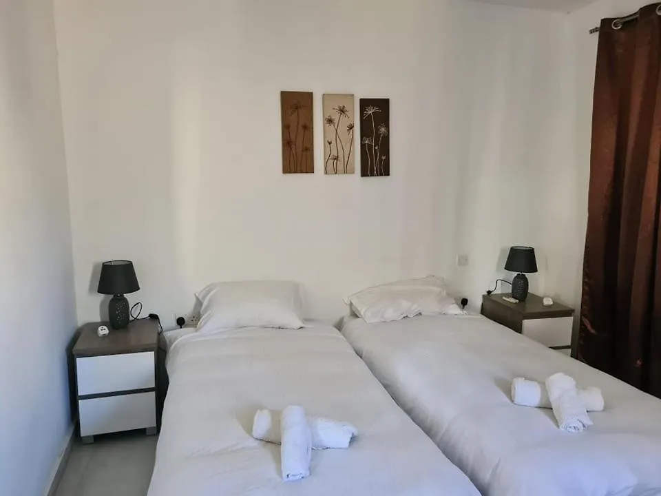 St Julians Central 2 Bedroom Apartment Saint Julian's 0*,  Malta